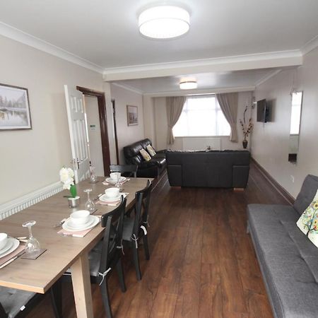 Kenton House Villa Harrow Bagian luar foto