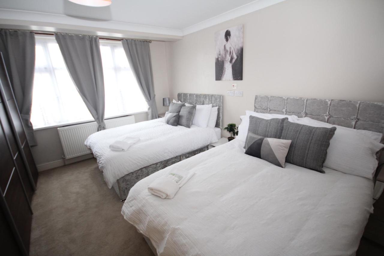 Kenton House Villa Harrow Bagian luar foto