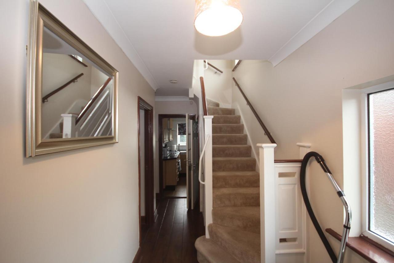 Kenton House Villa Harrow Bagian luar foto