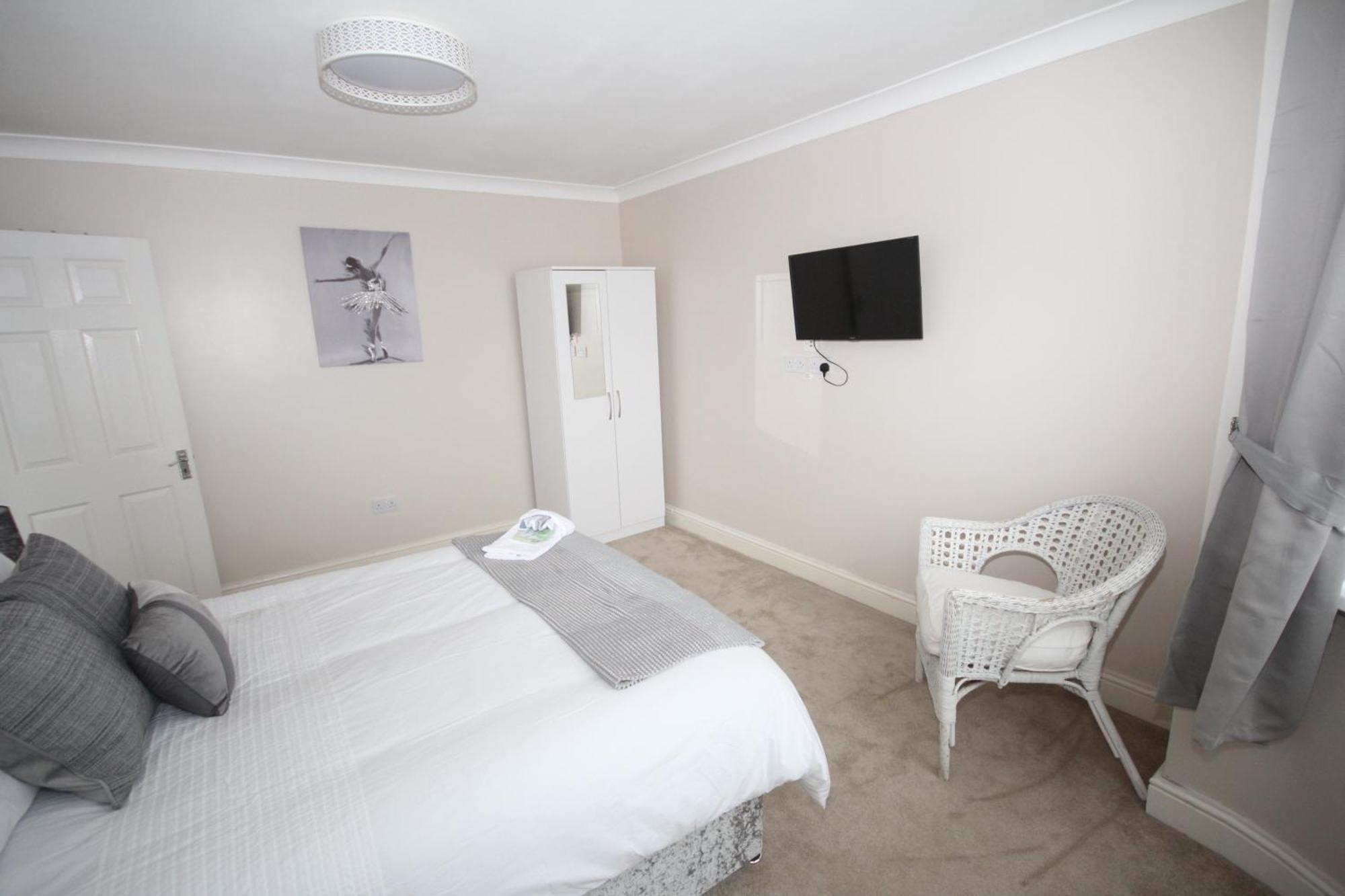 Kenton House Villa Harrow Bagian luar foto