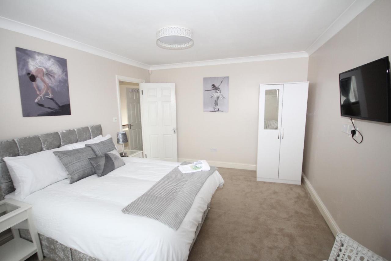 Kenton House Villa Harrow Bagian luar foto